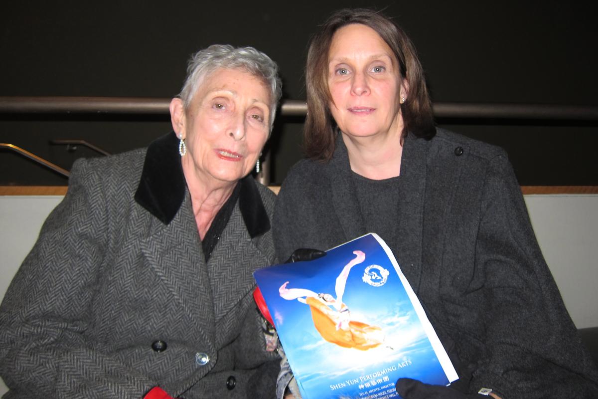 Photographer Inspired by Shen Yun to Keep Trying New Things