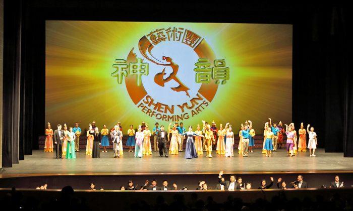Beijing Dancer Says of Shen Yun: ‘My entire heart is particularly tranquil’