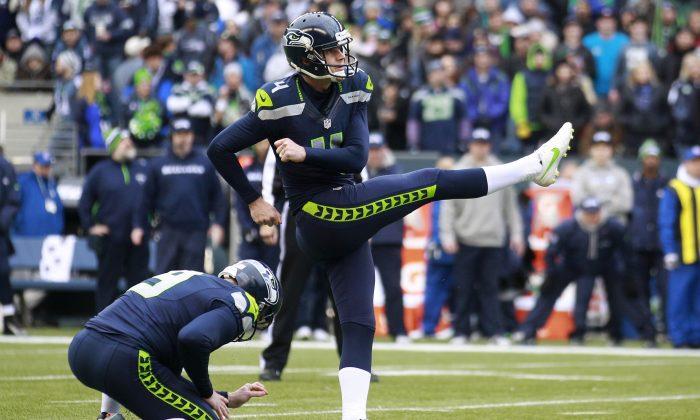 Steven Hauschka, Seattle Seahawks Kicker, Makes First 2 Field Goals in Super Bowl XLVIII