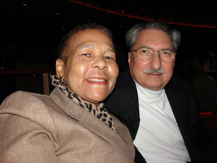 Publisher Loves ‘The colors and the exquisite dancing’ of Shen Yun