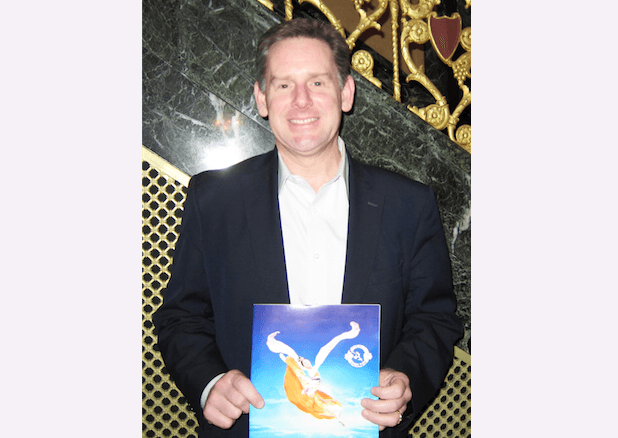 Shen Yun: ‘It’s Pretty Amazing’ Says Insurance Company’s Owner