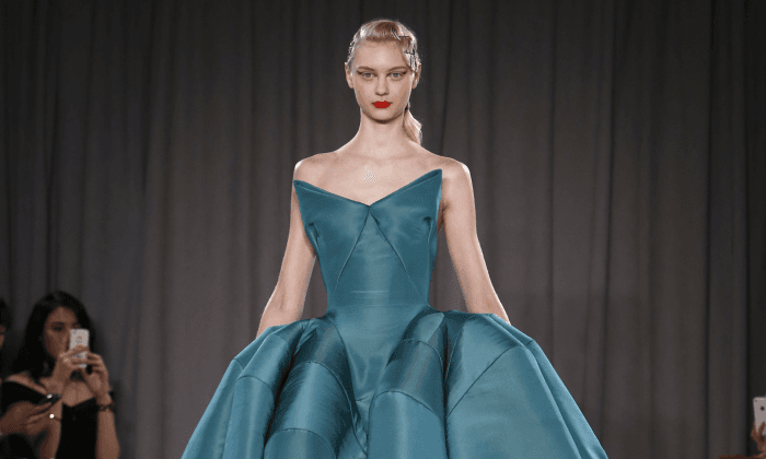 Zac Posen’s Ode to Grandeur and Glamour 