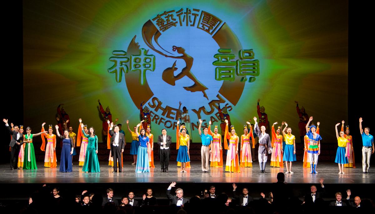 Shen Yun is ‘Exhilarating,’ Says Watercolor Artist