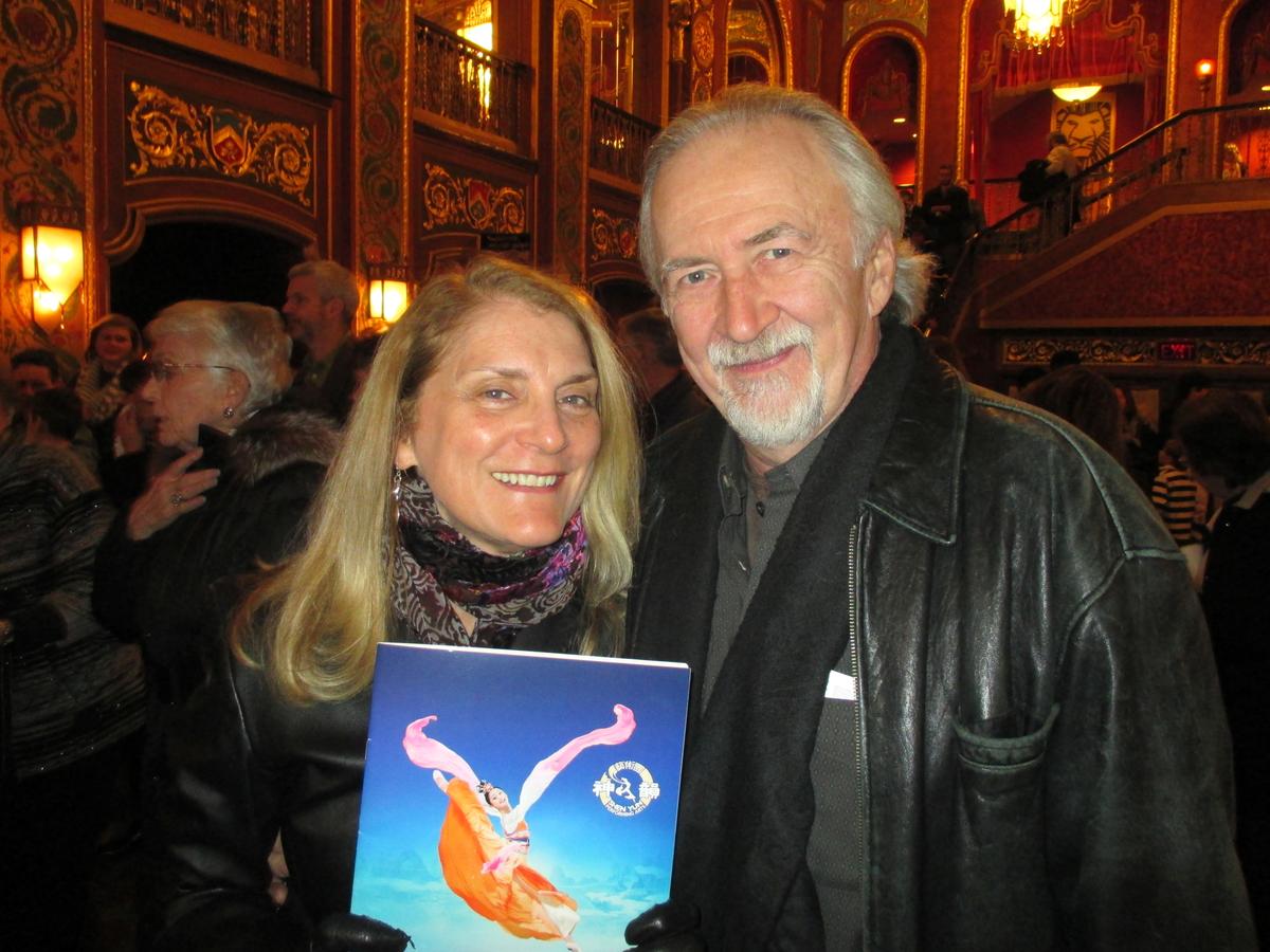 Magazine Editor Entertained by Shen Yun 