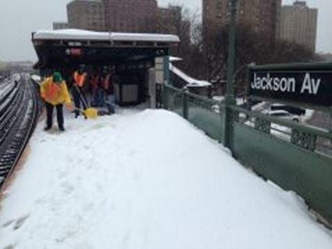 MTA Subway and Bus Service: How It’s Being Affected by the Winter Storm