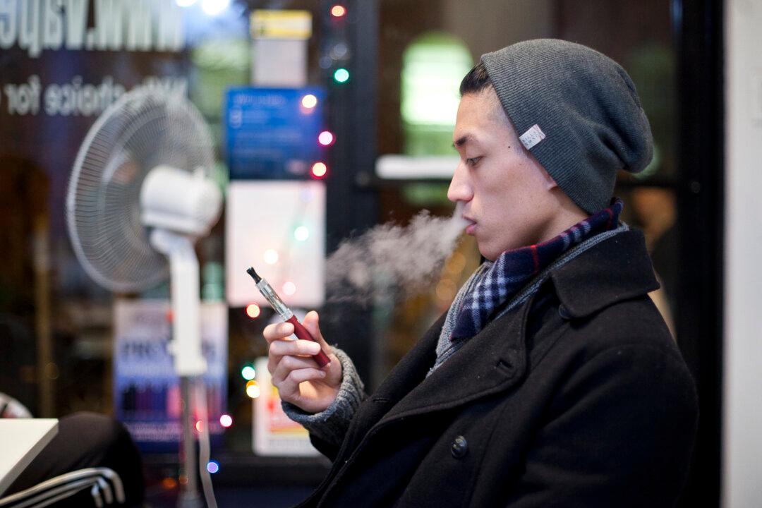 NY Senator Calls on FTC to Ban E-Cig Marketing to Children