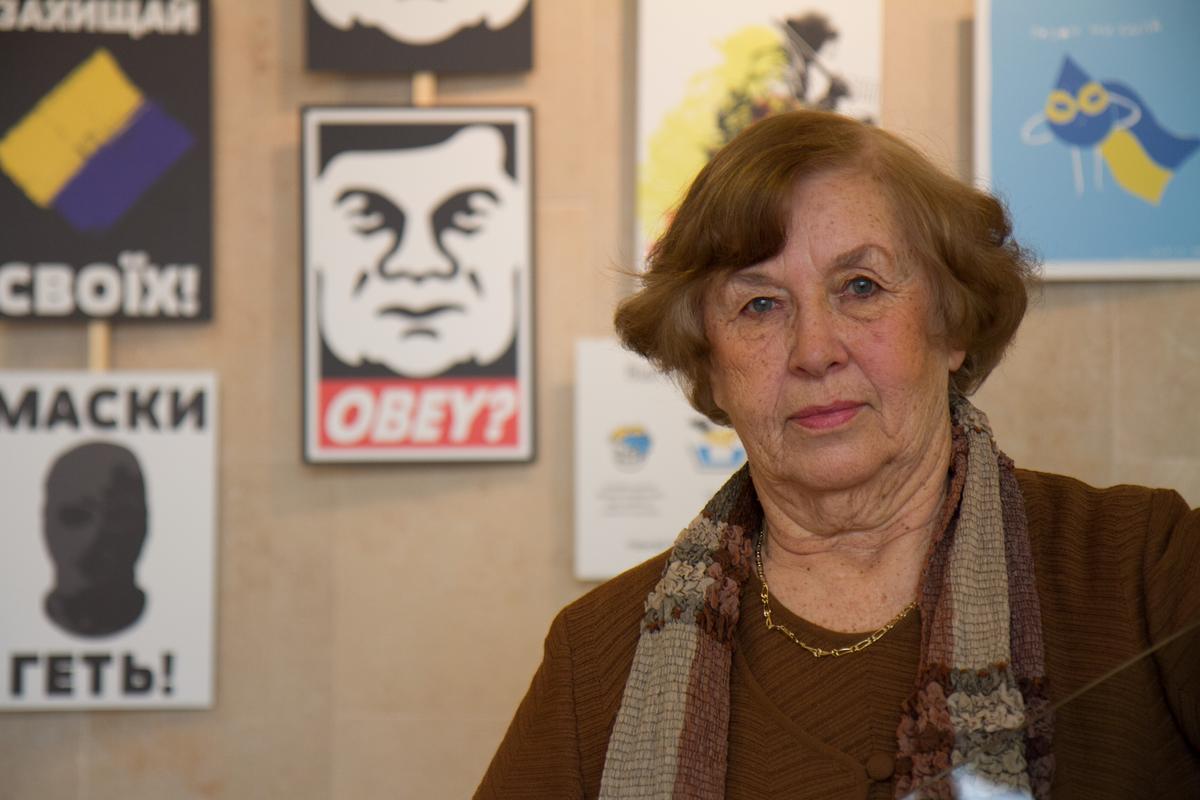 Ukrainians in New York Anxious Over Tumult at Home