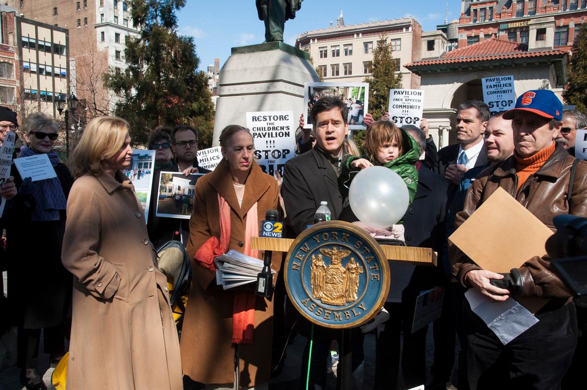 De Blasio to Review Restaurant Plan at Union Square