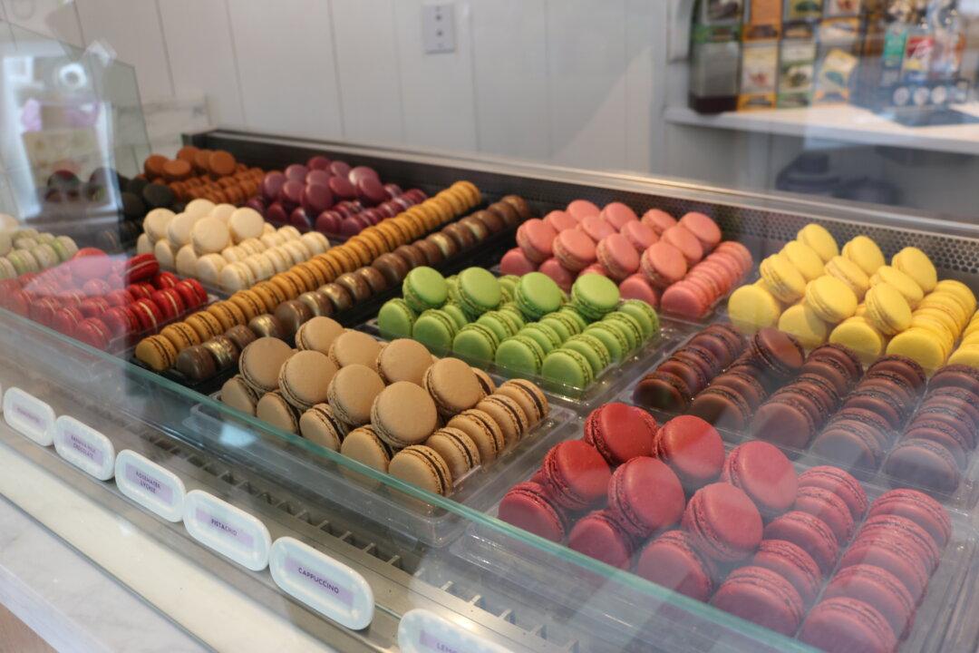 Have a French Cookie to Welcome Spring