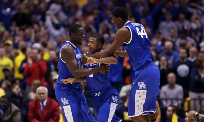Aaron Harrison Hits Game Winning 3 Pointer Against Michigan, Sends Kentucky to Final Four