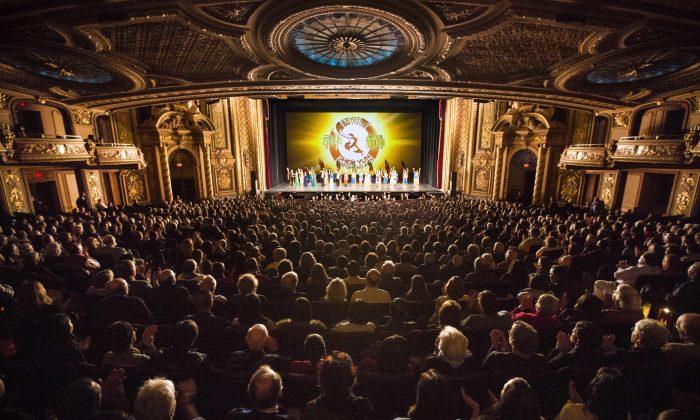 Arts and Business Circles Alike Touched by Shen Yun