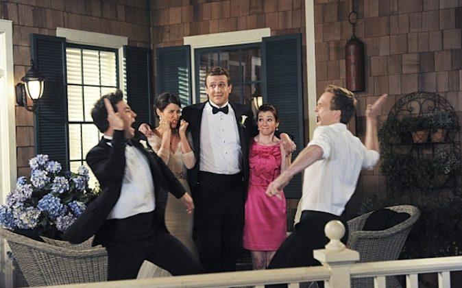 How I Met Your Mother Season 9 Finale Spoilers: The Mother’s Name, Alyson Hannigan Says HIMYM is ‘Not a Sad Show’ [+Video]