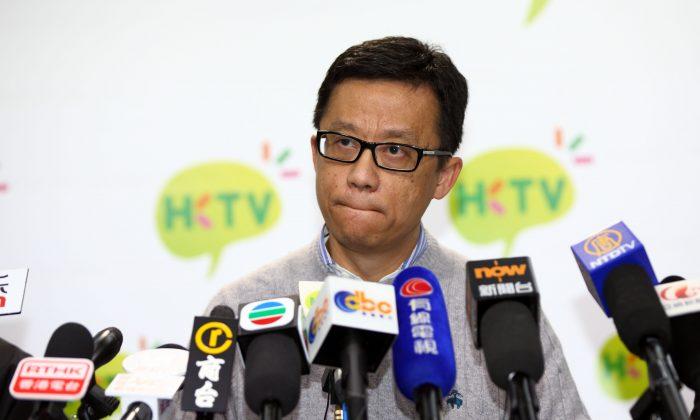 Hong Kong Television Chairman May Sue Government Over Unfair Law
