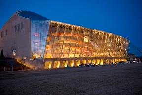 Anthropologist and Sociologist ‘Stunned’ with Shen Yun