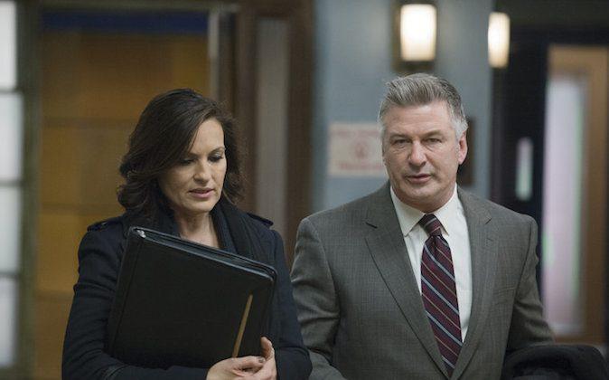Law & Order: SVU Season 15 Spoilers: Alec Baldwin Stars in Episode 18, ‘Criminal Stories’ [+Video]