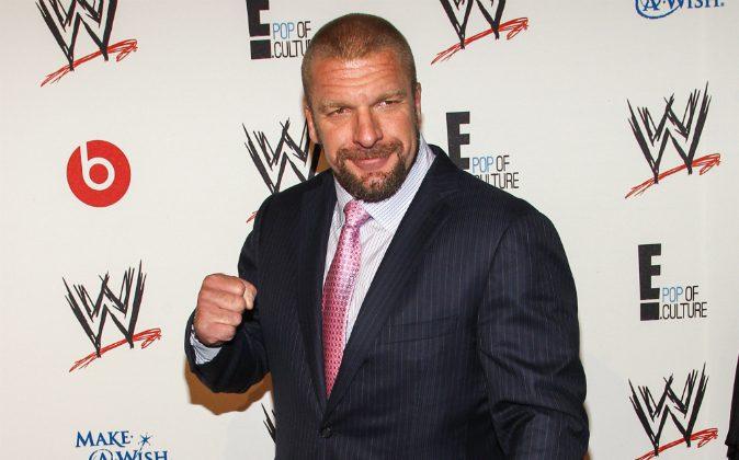 Wrestlemania 30 Rumors: Daniel Bryan or Triple H Will Feature in Wrestlemania XXX Main Event [+Video]