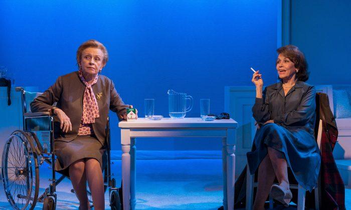  Theater Review: ‘Hellman v. McCarthy’
