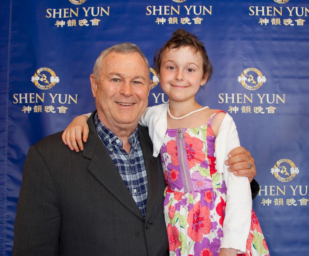 Congressman Finds Shen Yun ‘Sophisticated and Magnificent’
