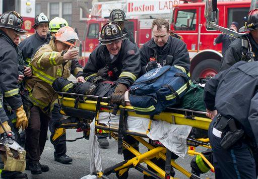 Huge Blaze on Beacon Street in Boston Leaves 2 Dead, Over 12 Injured (+Photos)