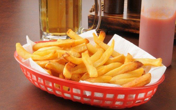 Fried Foods Might Make Some People Fatter Than Others 