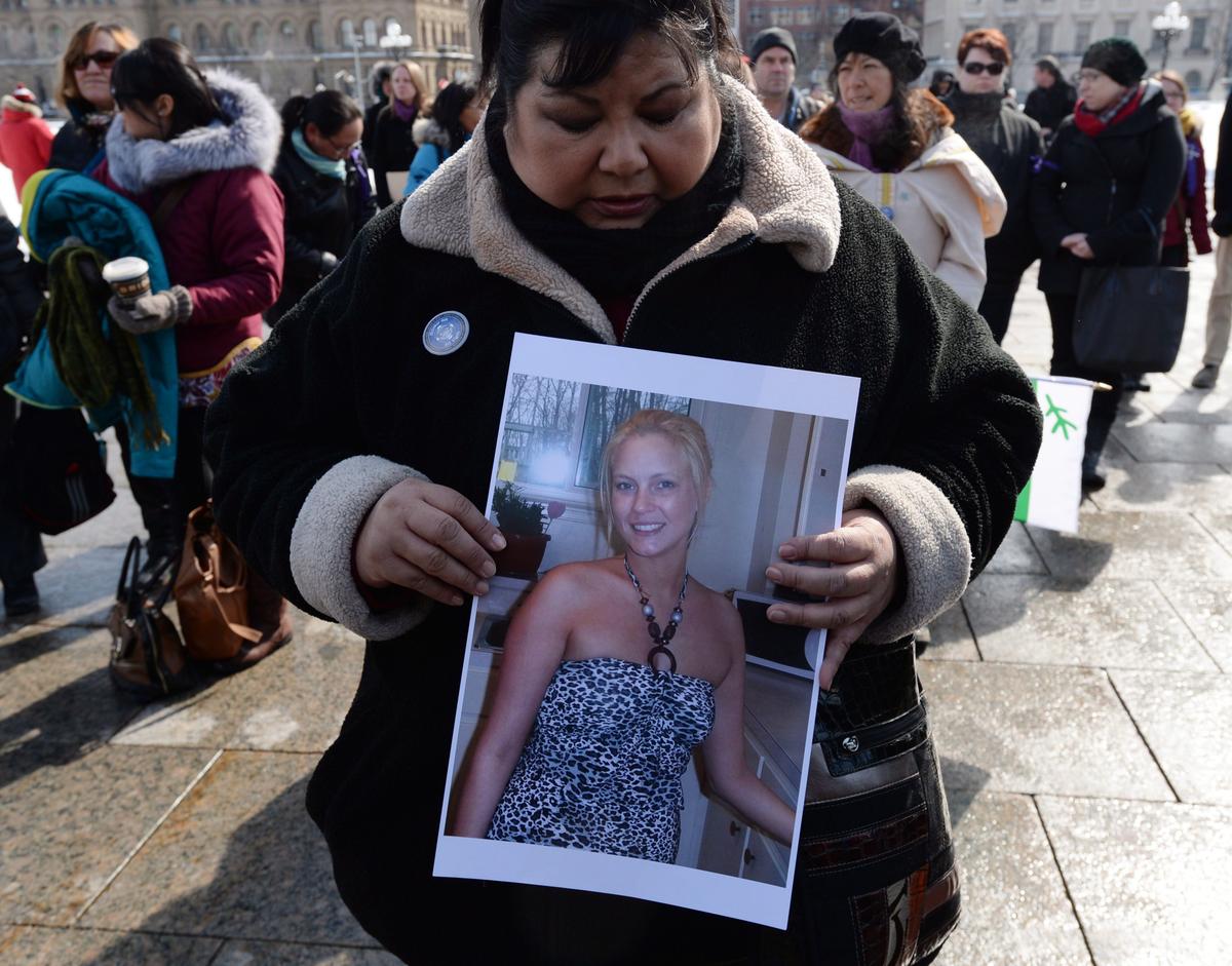 Loretta Saunders Vigil Renews Calls for Missing Women Inquiry