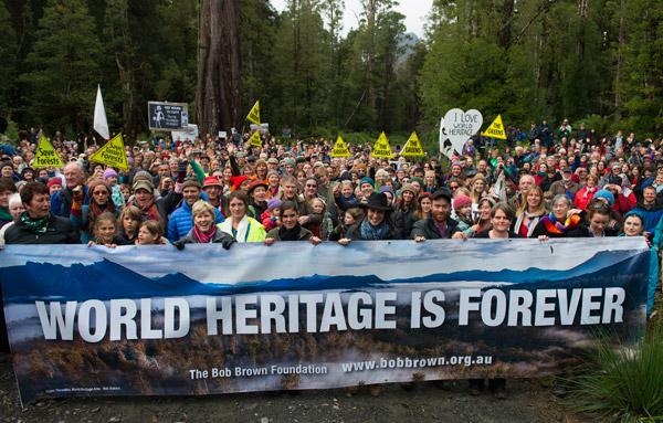 Australians Rally to Save World Heritage Site