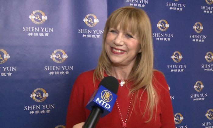 Famous French Singer Says Shen Yun Is Purity
