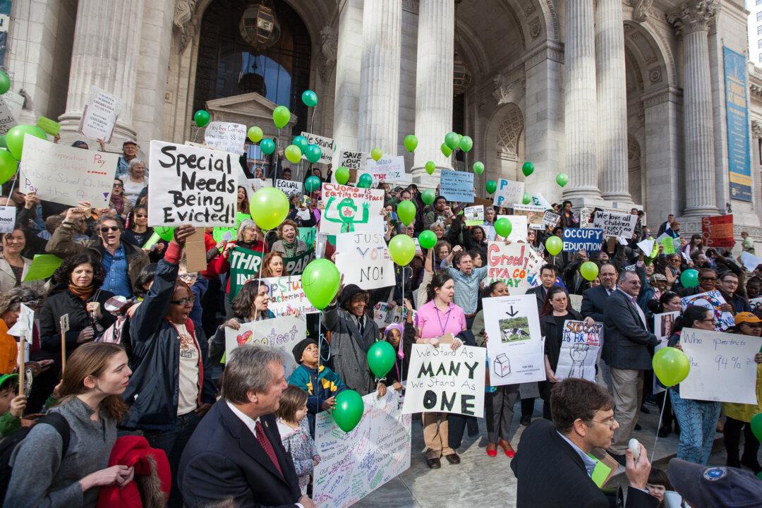 NYC Parents, Teachers Protest New Charter Schools Law