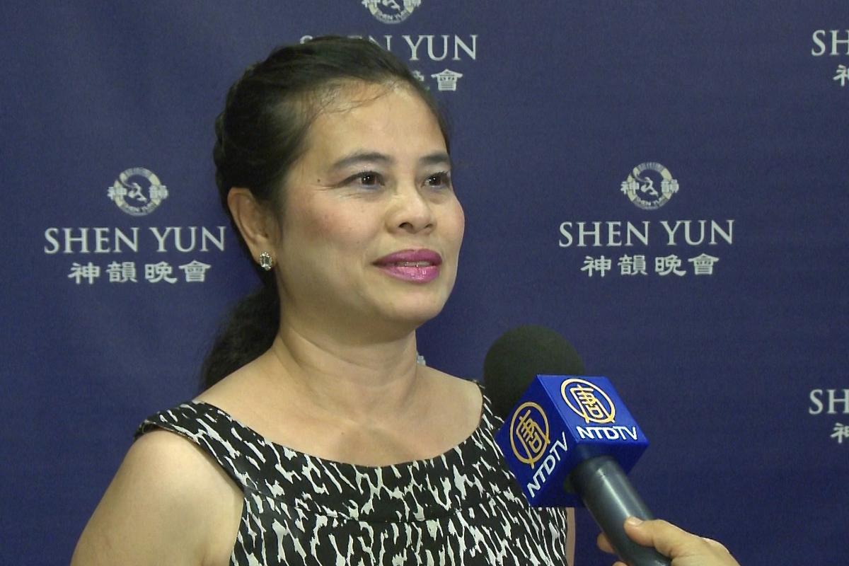 Shen Yun Gets Better Every Year, Says Investor