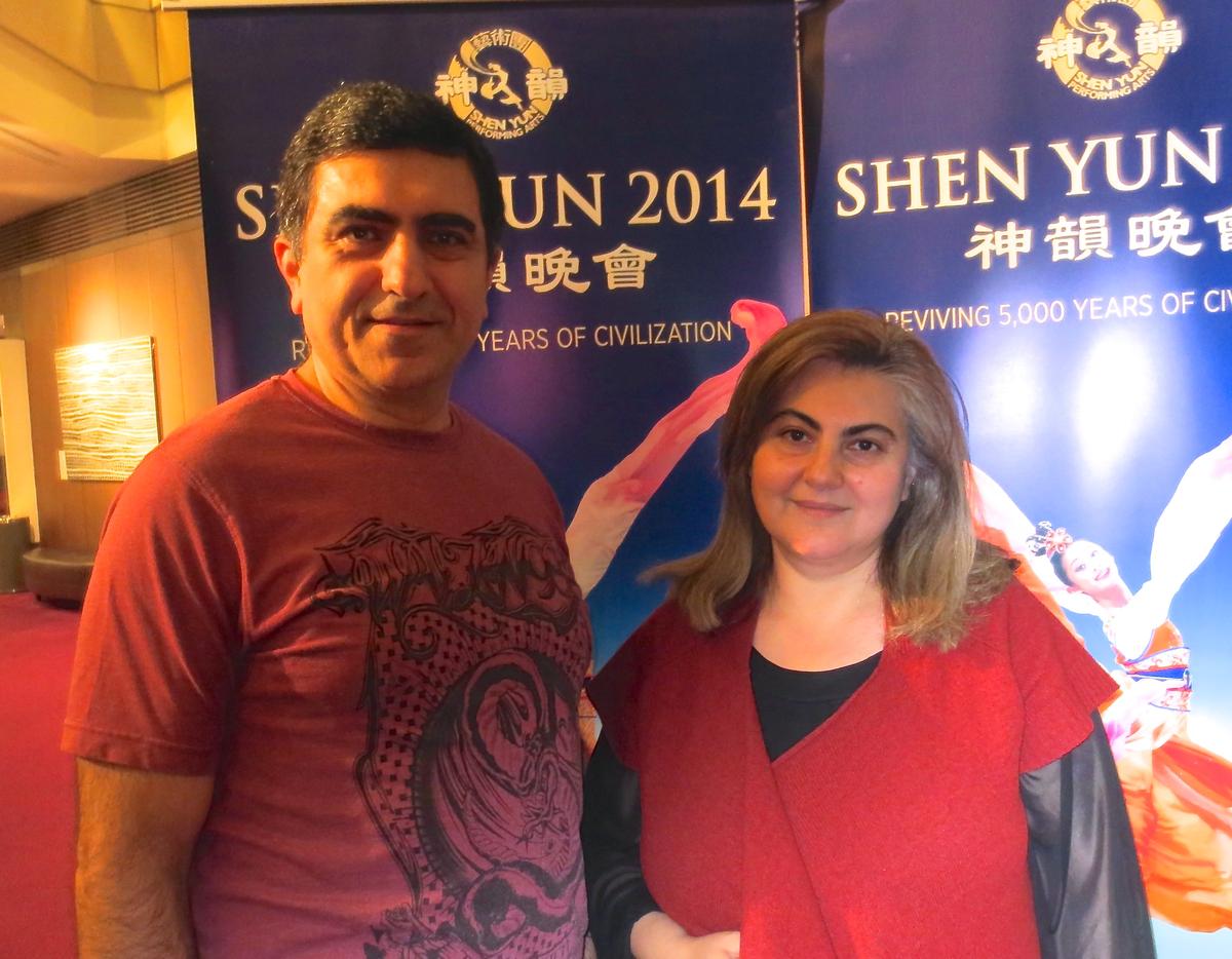 Doctors See Divine Message in Shen Yun