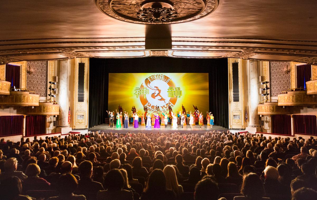 Shen Yun ‘Phenomenal,’ Says Artist