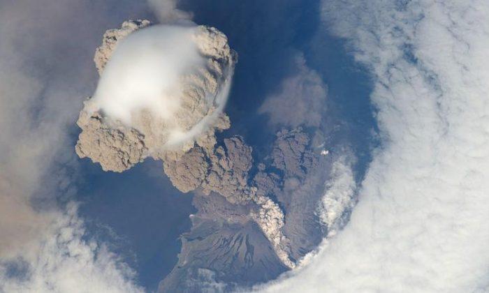Crater Creator Uses Explosions to Find the Secrets of Volcanoes