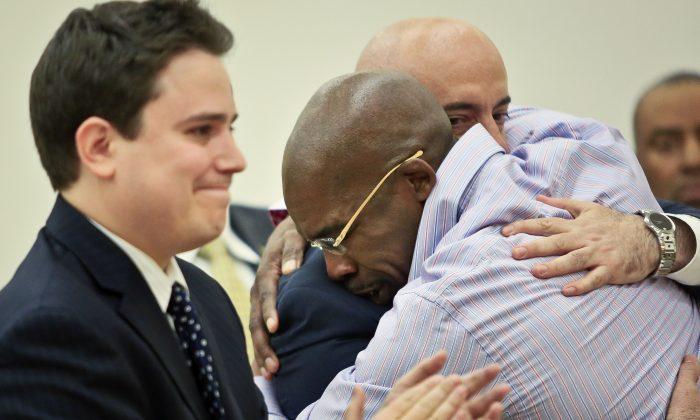 Video: Jonathan Fleming Released After 1989 Brooklyn Murder Conviction Overturned