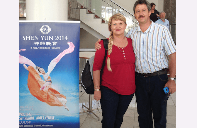 Shen Yun ‘A Must See’ Says Head of Performing Arts Teacher