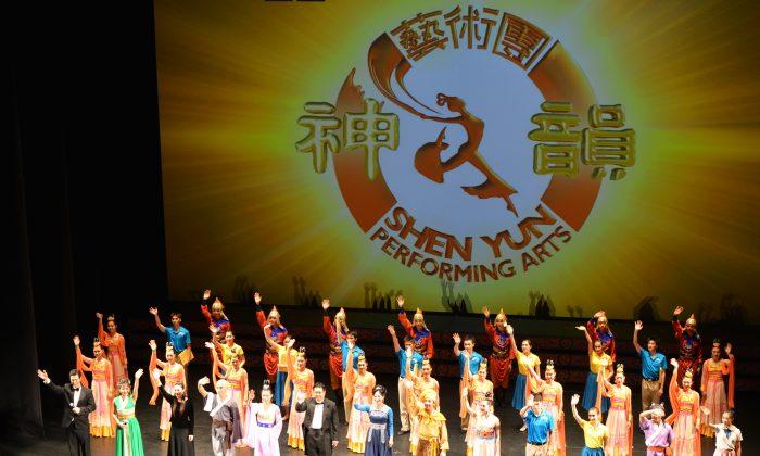 Shen Yun Draws Sydneysiders of All Ages and Professions