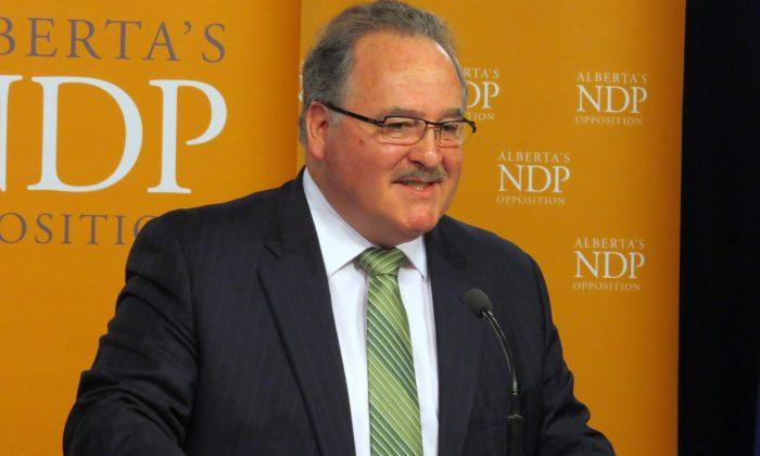Alberta NDP Leader Brian Mason Stepping Down