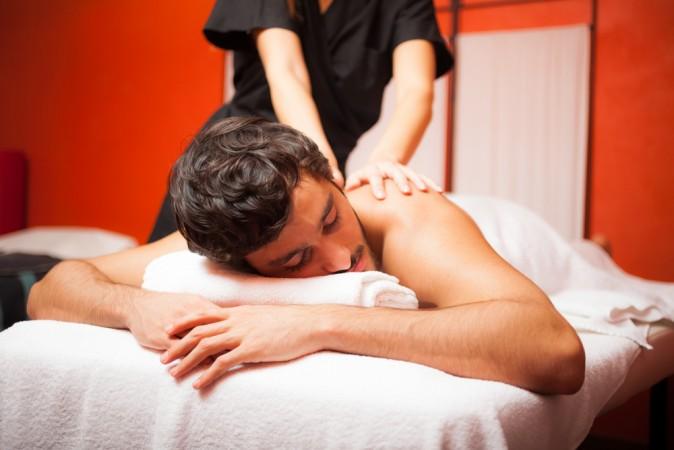 Massage Therapy Improves Circulation, Alleviates Muscle Soreness