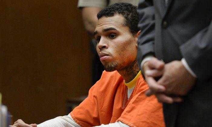Chris Brown Remains Silent During Karrueche Tran “Side Chick” Scandal 