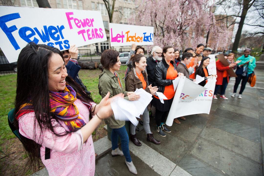 NYC Teachers Boycott Test Students Are Bound to Fail