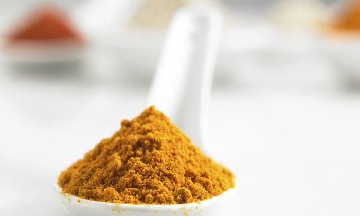 Why Turmeric May Be the Vegetarian’s Best Friend