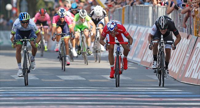 Third Sprint Win for Bouhanni in Giro d'Italia StageTen