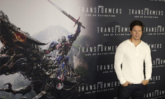 Transformers 4 Age of Extinction Star Mark Wahlberg Says the Movie Is Worth the Wait