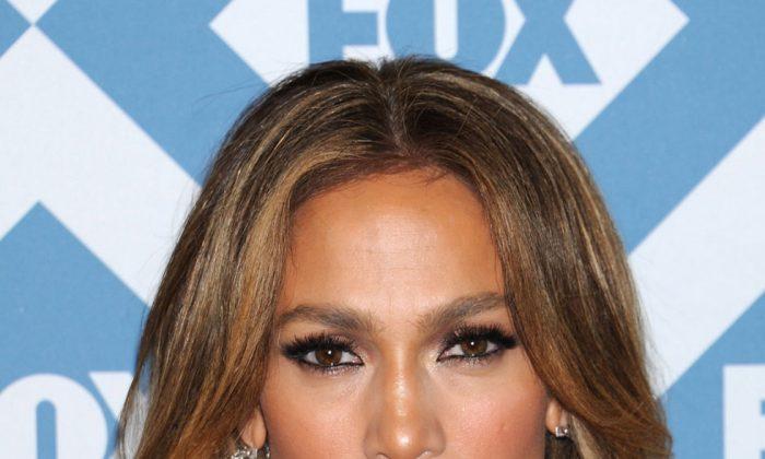 Jennifer Lopez to Perform at World Cup Opening Ceremony