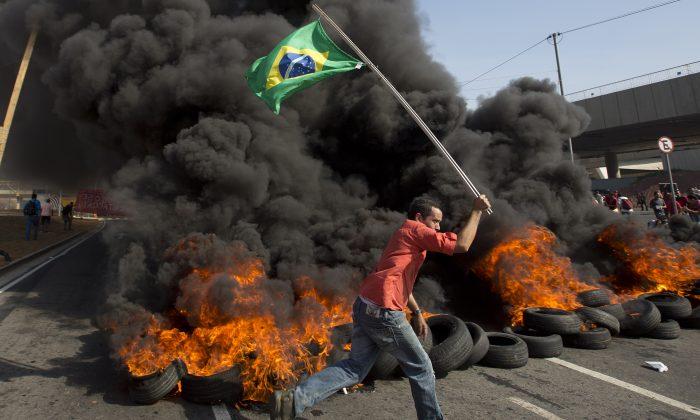 World Cup 2014: Brazil Protests Stir Painful Memories of Oppression (+Videos)