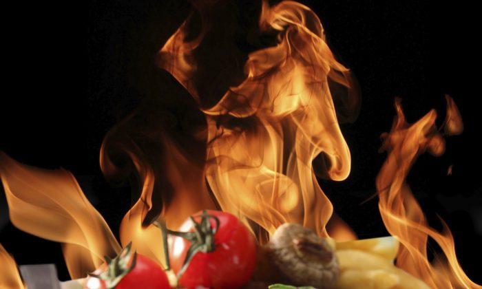 Flaming Foods Add Glamour to the Table