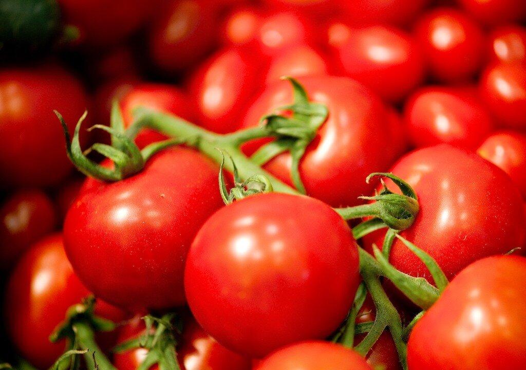 Catch Up on Heinz and Ford’s Cars Made From ... Tomatoes