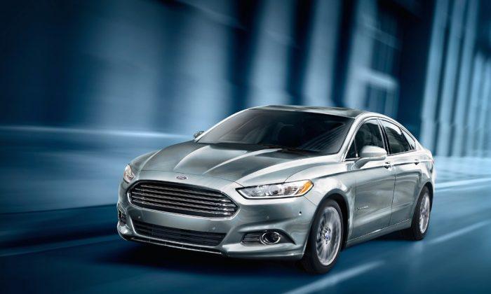 More Hybrid Than a Hybrid - The 2014 Ford Fusion Energi (Review)