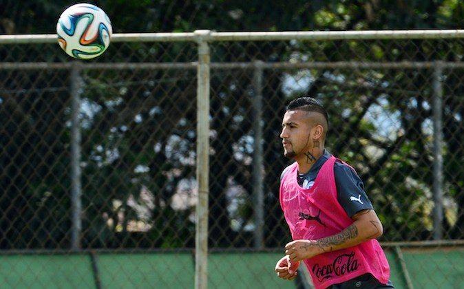 Arturo Vidal Injury Update: Juventus Star Misses Out on Training, But Could Feature Against Australia (+Video)
