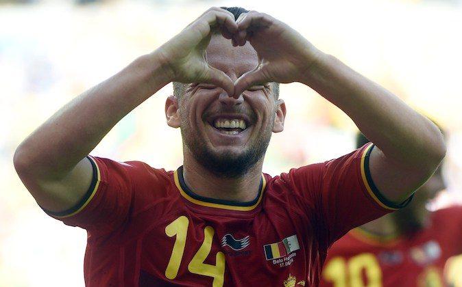 Belgium vs Algeria Video Highlights, Live Score: Dries Mertens, Marouane Fellaini, Sofiane Feghouli Get Goals, 2-1 to Belgium
