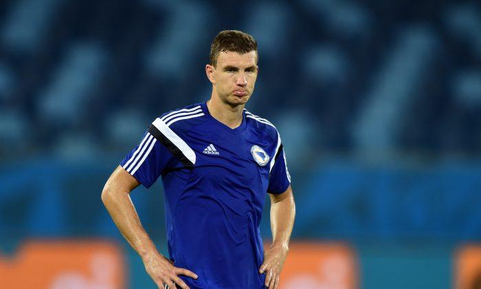 Edin Dzeko Transfer News: Bosnian Striker to Stay at Manchester City